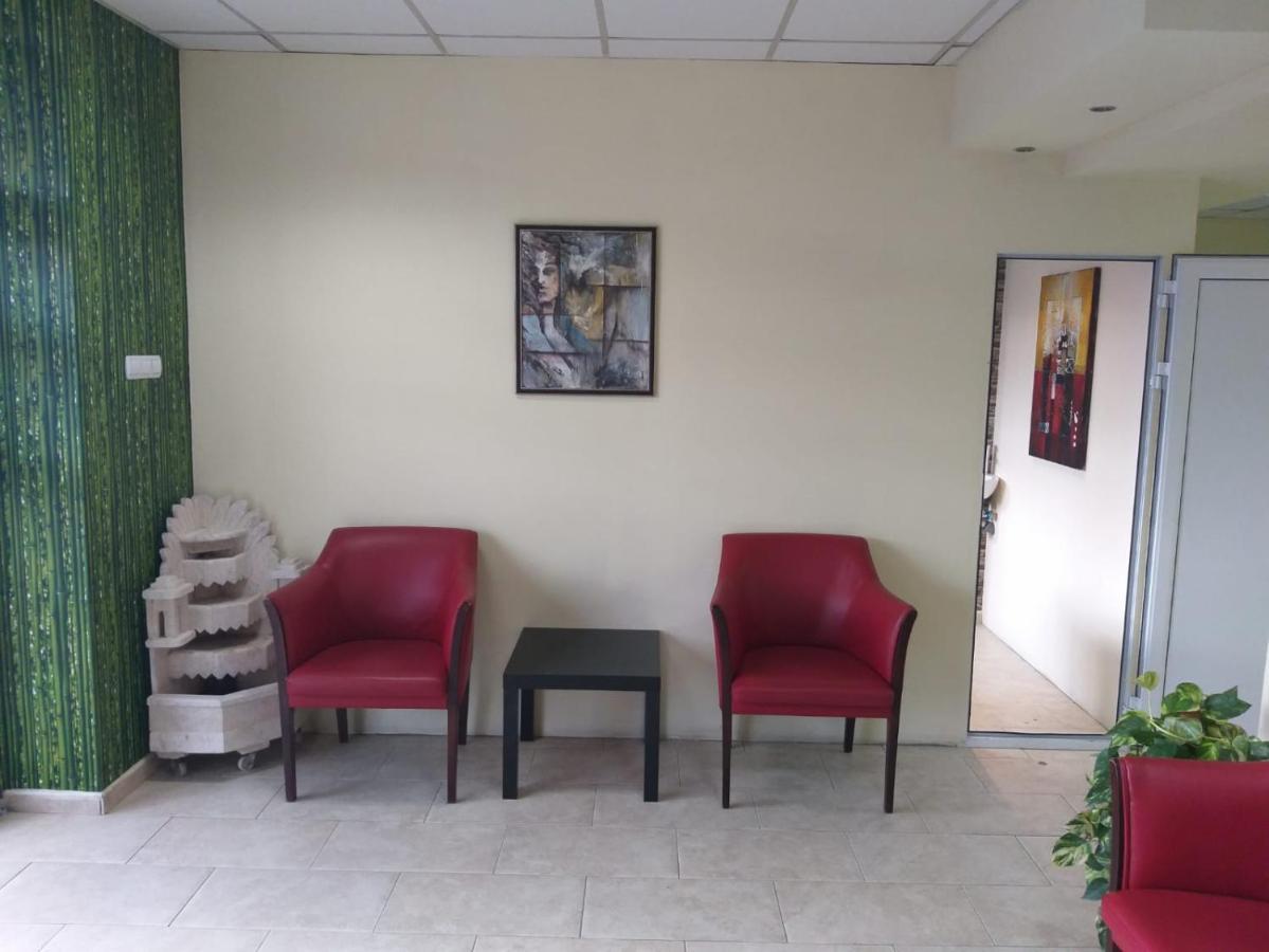סופיה Happy Hostel מראה חיצוני תמונה