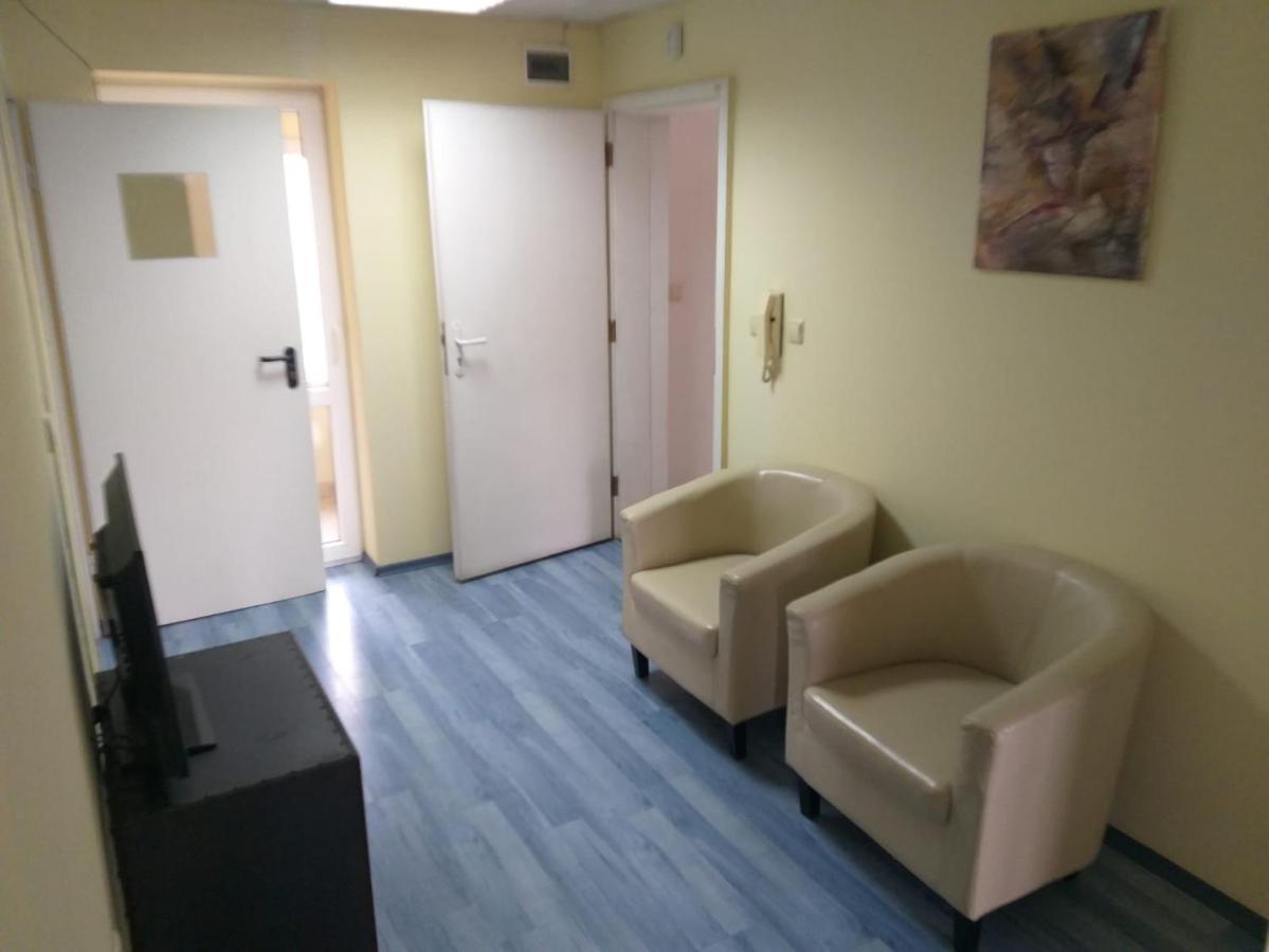 סופיה Happy Hostel מראה חיצוני תמונה